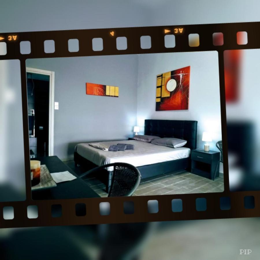 New Seafront Studio Guest House Anávyssos Eksteriør bilde