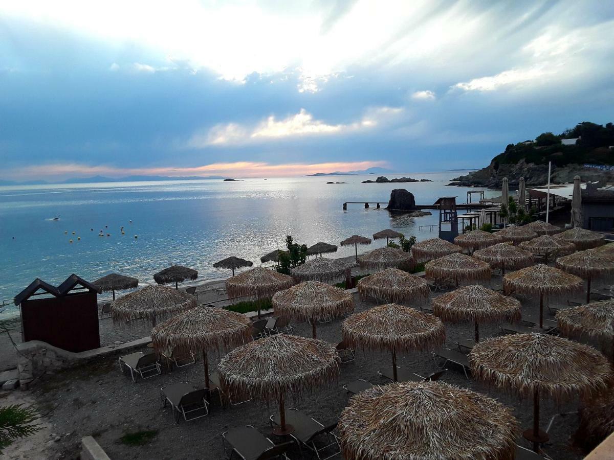 New Seafront Studio Guest House Anávyssos Eksteriør bilde